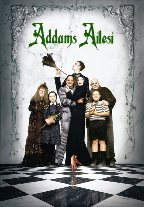 Addams Ailesi film afişi