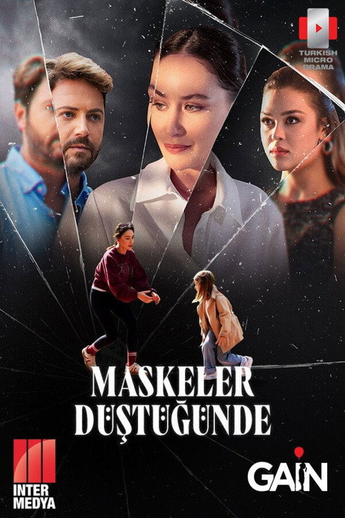 Maskeler Düştüğünde film afişi